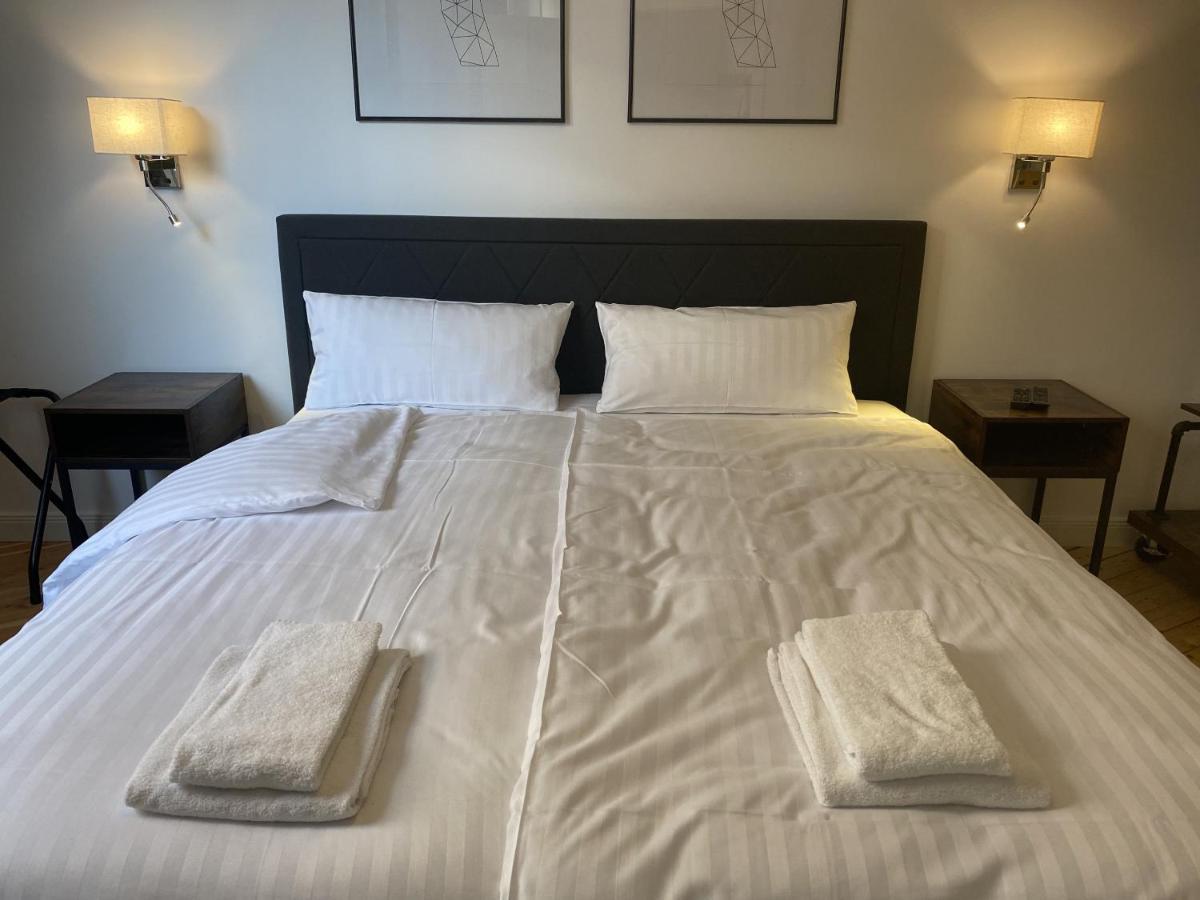 Urban Stay Hamburg - Apartments "Backbord" & "Steuerbord Mit Sauna" Bagian luar foto