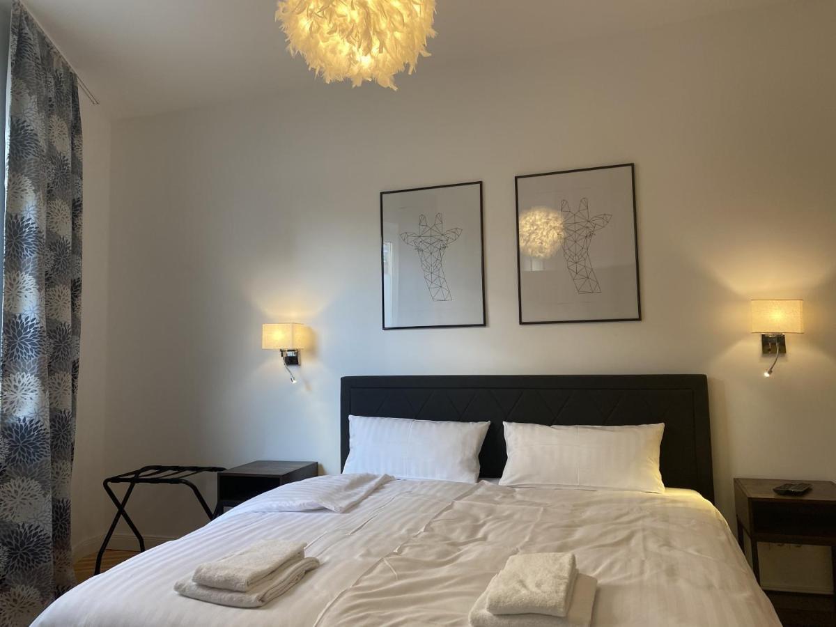 Urban Stay Hamburg - Apartments "Backbord" & "Steuerbord Mit Sauna" Bagian luar foto