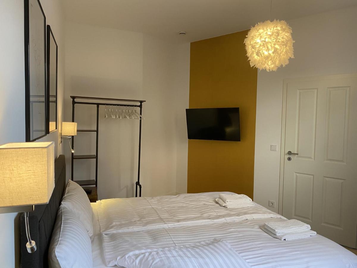 Urban Stay Hamburg - Apartments "Backbord" & "Steuerbord Mit Sauna" Bagian luar foto